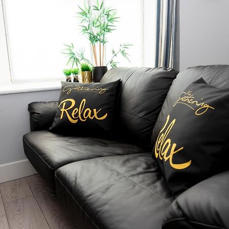 Wrexham Central Stay - Apartment Six Extérieur photo